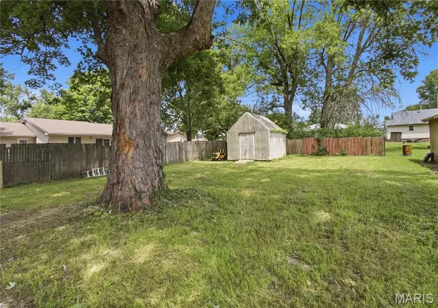 Homes for sale in Jerseyville, IL | 705 S Arch St, Jerseyville, IL 62052 | MLS# MIS26044341