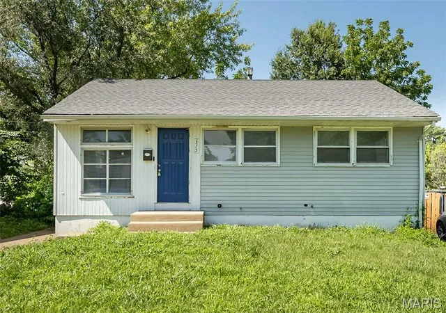 Photo 1 of Single family home for sale at 375 Cameron Rd, Saint Louis, MO 63137 | MLS# MIS26044359 | Listing updated on 2026-07-20