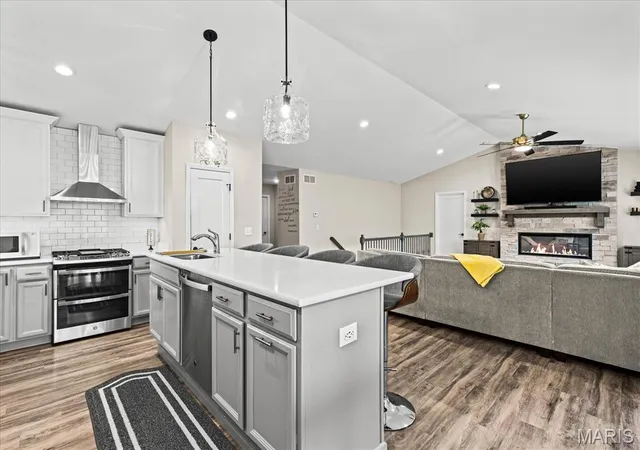 Photo 3 of Single family home for sale at 1323 Orchard Lakes Cir, Belleville, IL 62220 | MLS# MIS26044363 | Listing updated on 2026-09-24