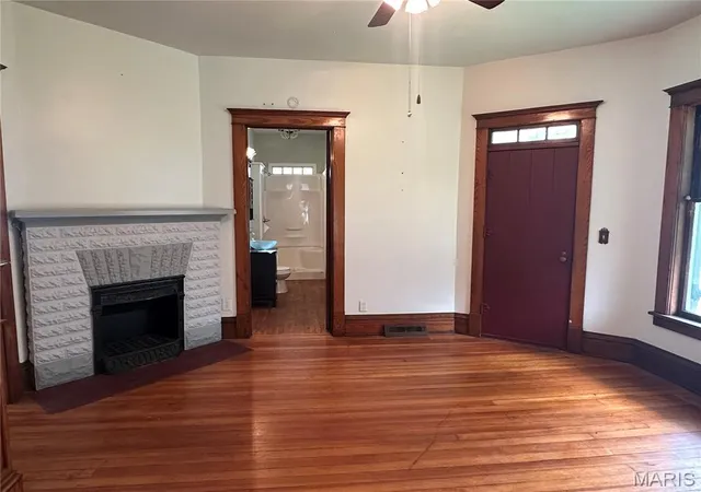 3rd image of 707 N Main St, White Hall, IL 62092 | MLS# MIS26044371