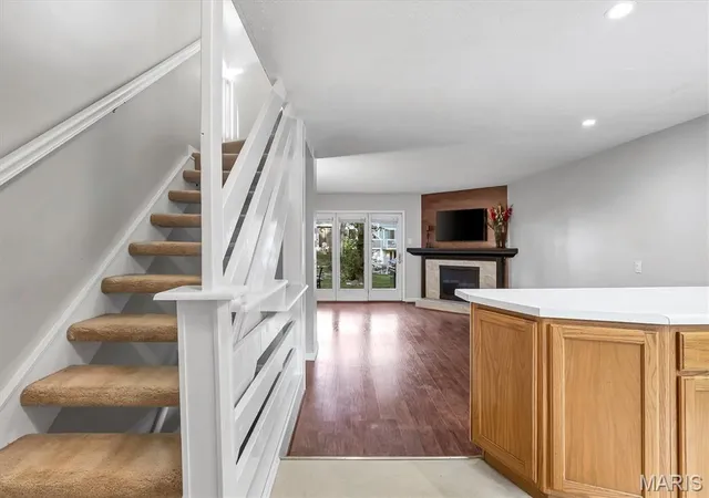 Photo 2 of Townhouse for sale at 43 Breezy Knoll Ln, Lake Saint Louis, MO 63367 | MLS# MIS26044376 | Listing updated on 2026-09-02
