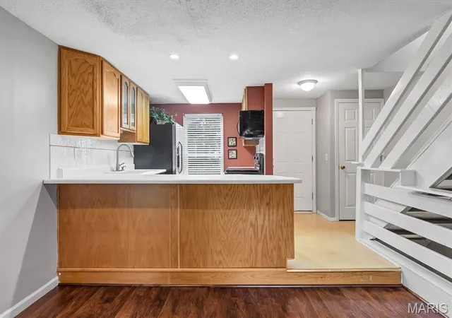 Photo 4 of Townhouse for sale at 43 Breezy Knoll Ln, Lake Saint Louis, MO 63367 | MLS# MIS26044376 | Listing updated on 2026-09-02