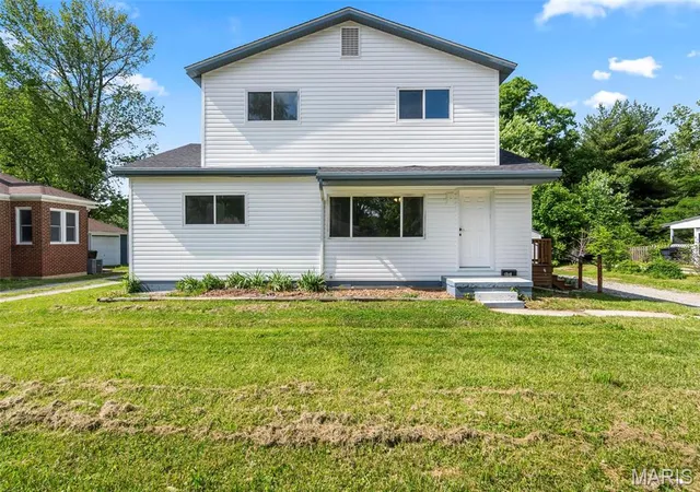 1st image of 6005 North Belt West, Belleville, IL 62223 | MLS# MIS26044381