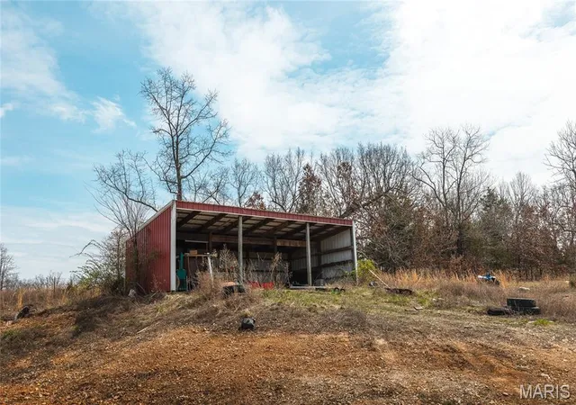 Homes for sale in Dixon, MO | 12855 Chicago Rd, Dixon, MO 65459 | MLS# MIS26044414