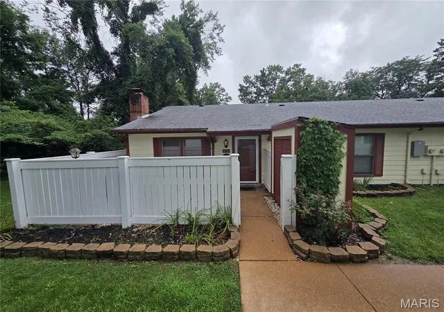 Condo for sale at 2432 Forest Shadows Dr, Saint Louis, MO 63136 | MLS# MIS26044415
