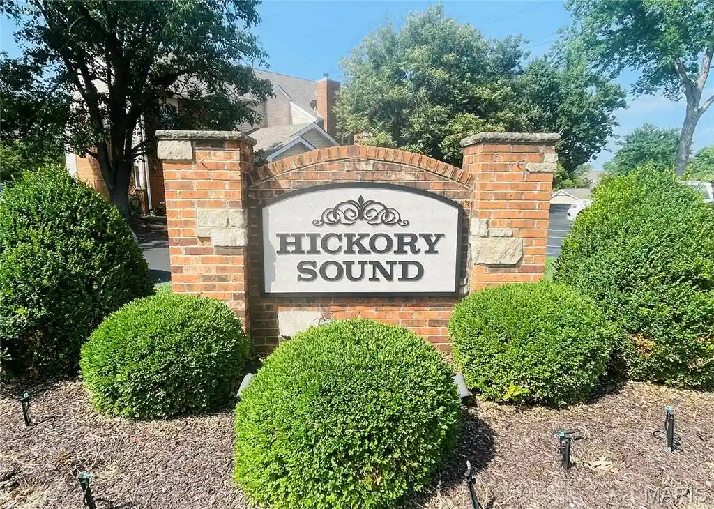 Listing Photo 40 - Condo for sale in 1316 Holgate Dr located at 1316 Holgate Dr, Ballwin, MO 63021 - Unit #F1
