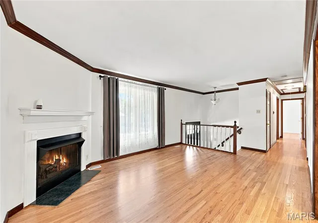 Photo 3 of Single family home for sale at 205 Morewood Dr, Manchester, MO 63011 | MLS# MIS26044446 | Listing updated on 2026-09-01