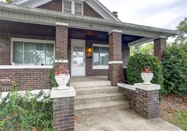 Homes for sale in Staunton, IL | 133 E North St, Staunton, IL 62088 | MLS# MIS26044448