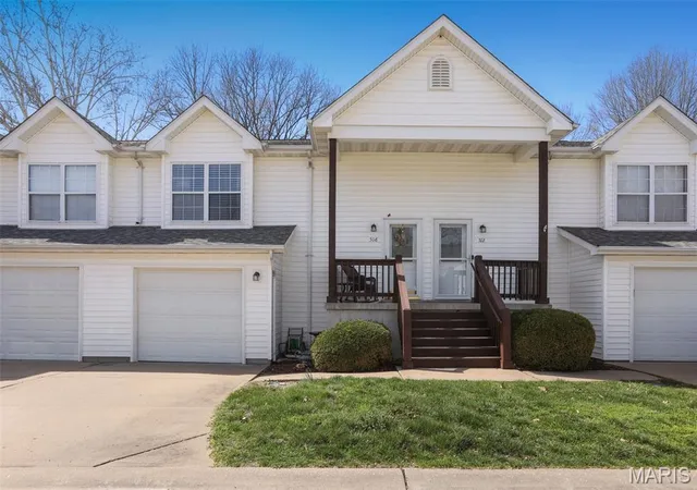 1st image of 508 Pacific Estates Dr, Pacific, MO 63069 | MLS# MIS26044450