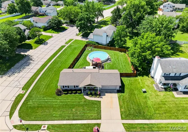 32nd image of 6402 High Meadow Dr, O Fallon, MO 63368 | MLS# MIS26044464