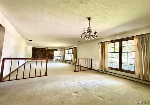 4th image of 528 Home Dr, Saint James, MO 65559 | MLS# MIS26044489