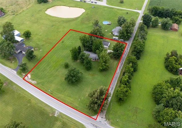4th image of 1425 Coffee Rd, Raleigh, IL 62977 | MLS# MIS26044493