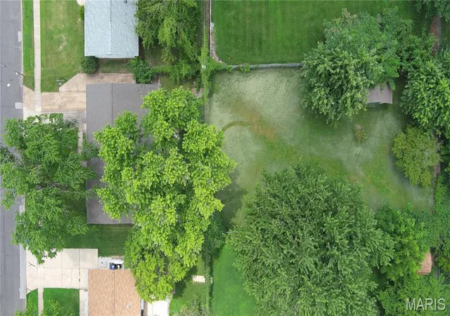 3rd image of 1255 Night Dr, Florissant, MO 63031 | MLS# MIS26044497