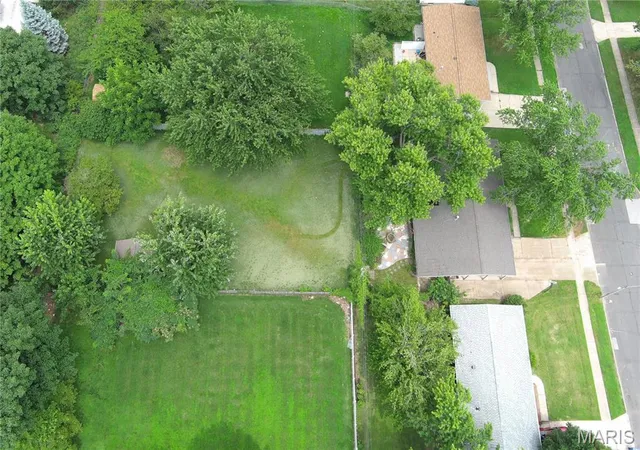 4th image of 1255 Night Dr, Florissant, MO 63031 | MLS# MIS26044497