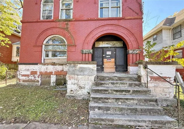 Photo 2 of Single family home for sale at 4762 Labadie Ave, Saint Louis, MO 63115 | MLS# MIS26044523 | Listing updated on 2026-07-13