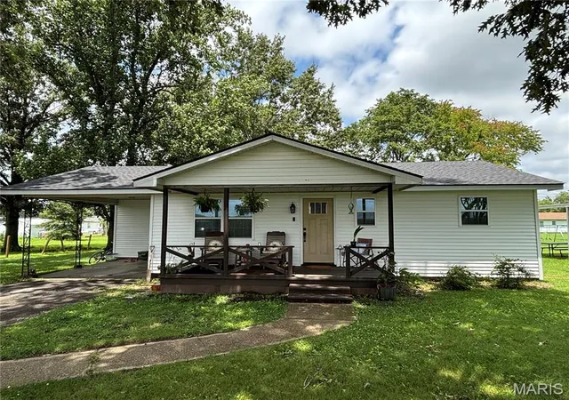 Homes for sale in Advance, MO | 709 W Sand Rd, Advance, MO 63730 | MLS# MIS26044530