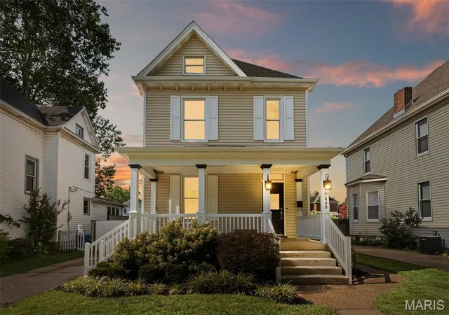 1st image of 7448 Flora Ave, Maplewood, MO 63143 | MLS# MIS26044552