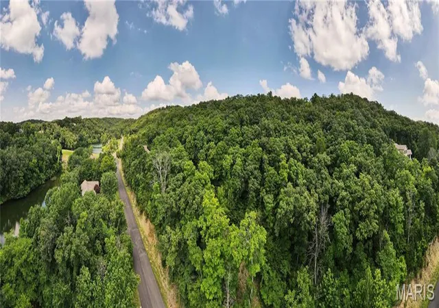 5th image of 4397 Augusta Shores Dr, Augusta, MO 63332 | MLS# MIS26044554