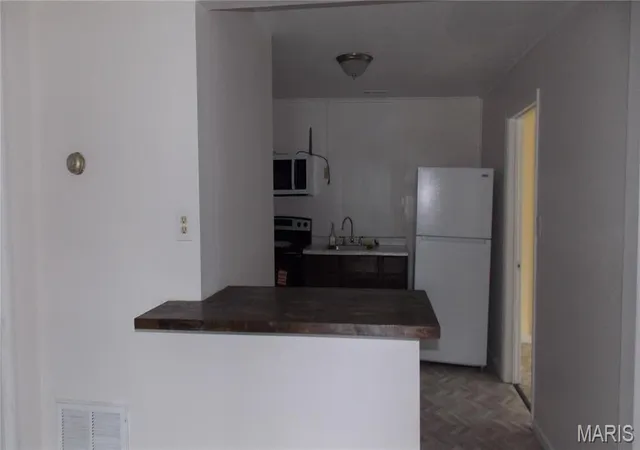 Homes for sale in Poplar Bluff, MO | 613 Don St, Poplar Bluff, MO 63901 | MLS# MIS26044564