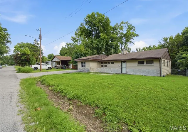 36th image of 620 Belvedere Dr, Belleville, IL 62223 | MLS# MIS26044579