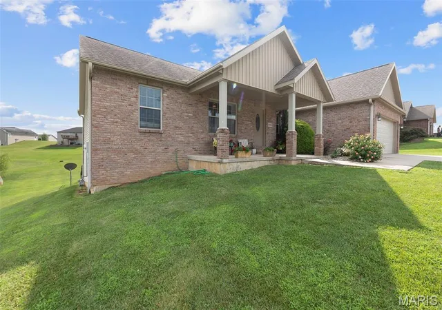 Photo 3 of Single family home for sale at 3035 Prairie View Trl, Jackson, MO 63755 | MLS# MIS26044592 | Listing updated on 2026-08-24