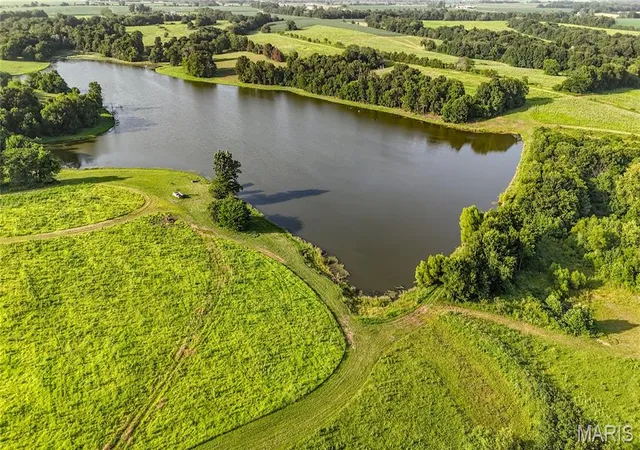 Homes for sale in Williamsburg, MO | 4514 County Road 172, Williamsburg, MO 63388 | MLS# MIS26044594