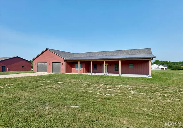 Photo 1 of Sale Pending at 100 Blackmore Rd, Foley, MO 63347 | MLS# MIS26044598 | Listing updated on 2026-10-08