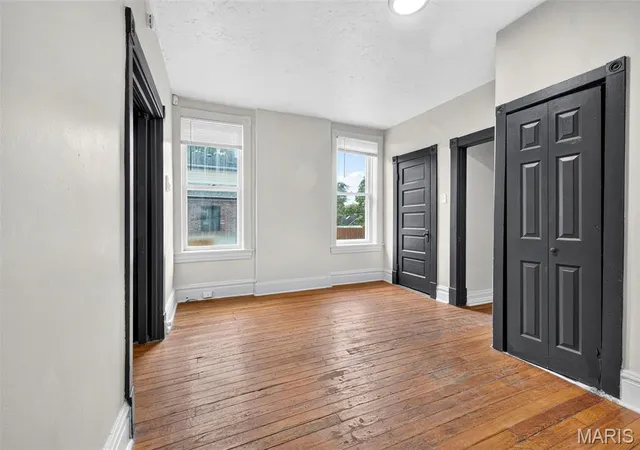 Photo 3 of Multi family home for sale at 4637 Oregon Ave, St Louis, MO 63111 | MLS# MIS26044620 | Listing updated on 2026-08-11