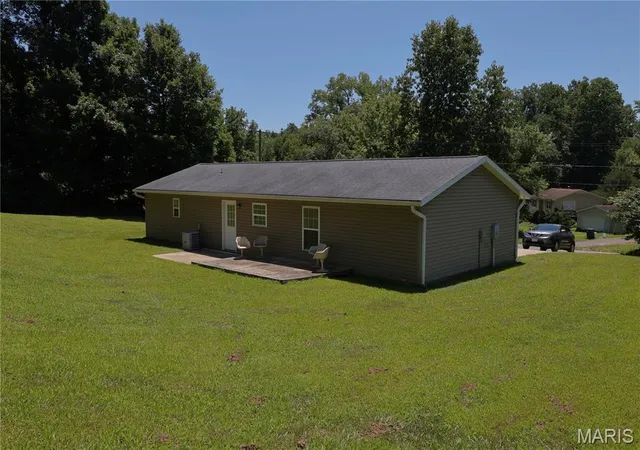 3rd image of 500 Timon Wy, Cape Girardeau, MO 63701 | MLS# MIS26044622
