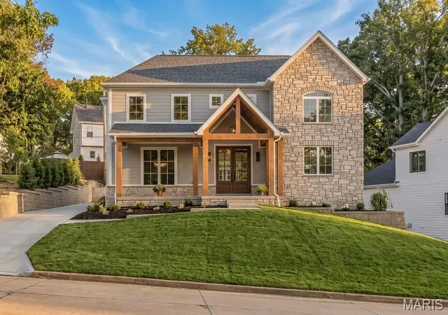 Photo 1 of Single family home for sale at 90 Wildwood Ln, Saint Louis, MO 63122 | MLS# MIS26044643 | Listing updated on 2026-10-22