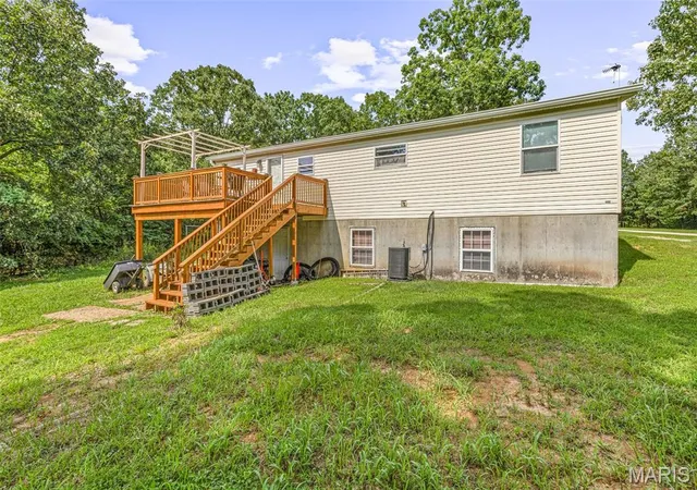 Photo 3 of Manufactured home for sale at 1001 King Arthur Ct, French Village, MO 63036 | MLS# MIS26044649 | Listing updated on 2026-09-24