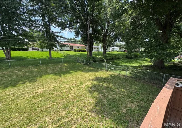 Photo 3 of Single family home for sale at 1860 Bobbinray Ave, Florissant, MO 63031 | MLS# MIS26044655 | Listing updated on 2026-10-02