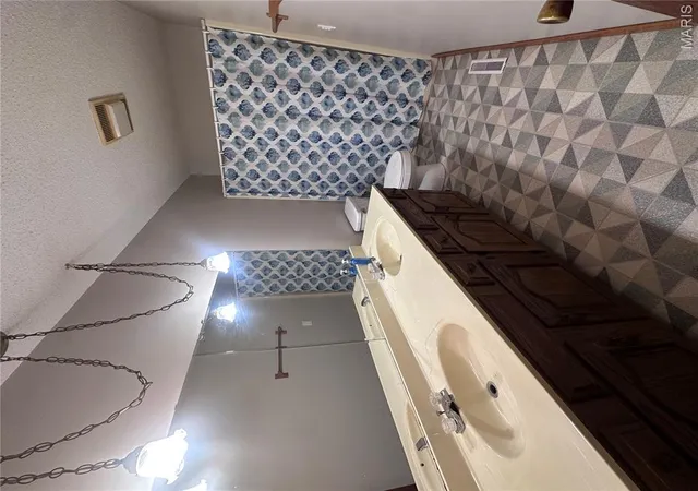 13th image of 119 Larue Ln, Sikeston, MO 63801 | MLS# MIS26044673