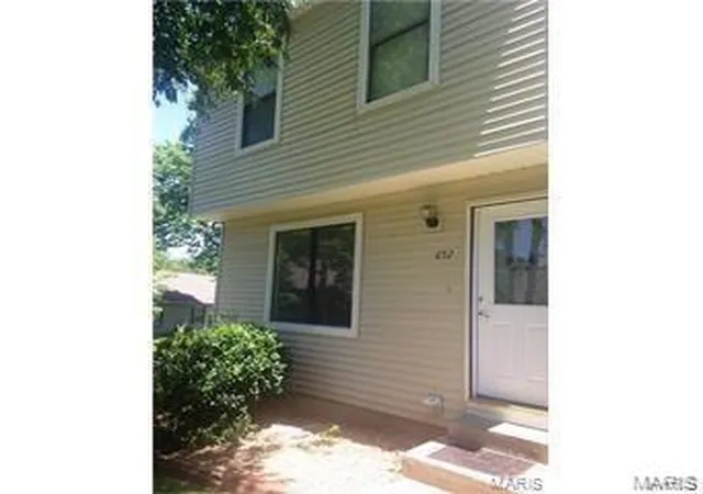 Photo 1 of Condo for sale at 652 Summer Winds Ln #D, Saint Peters, MO 63376 | MLS# MIS26044684 | Listing updated on 2026-09-06