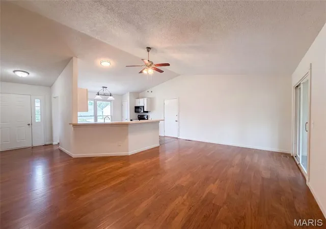 3rd image of 1354 Great Warrior Dr, O Fallon, MO 63366 | MLS# MIS26044694