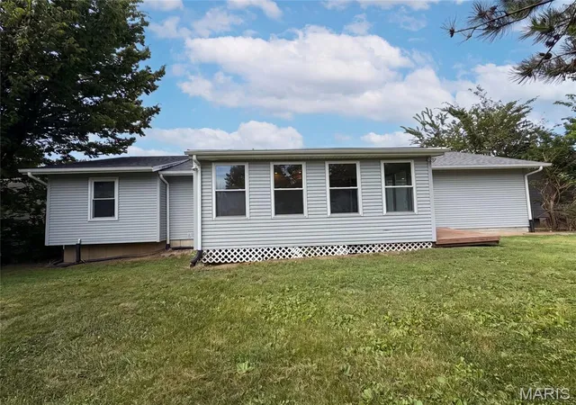 5th image of 1354 Great Warrior Dr, O Fallon, MO 63366 | MLS# MIS26044694