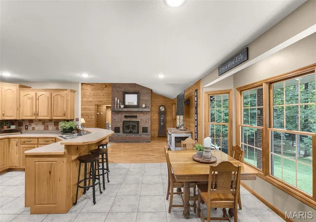 Photo 4 of Single family home for sale at 662 Carolina Pl, Jackson, MO 63755 | MLS# MIS26044699 | Listing updated on 2026-10-05