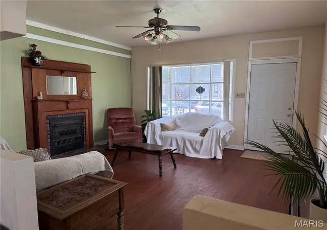 Photo 3 of Single family home for sale at 4260 Miami St, Saint Louis, MO 63116 | MLS# MIS26044704 | Listing updated on 2026-08-18