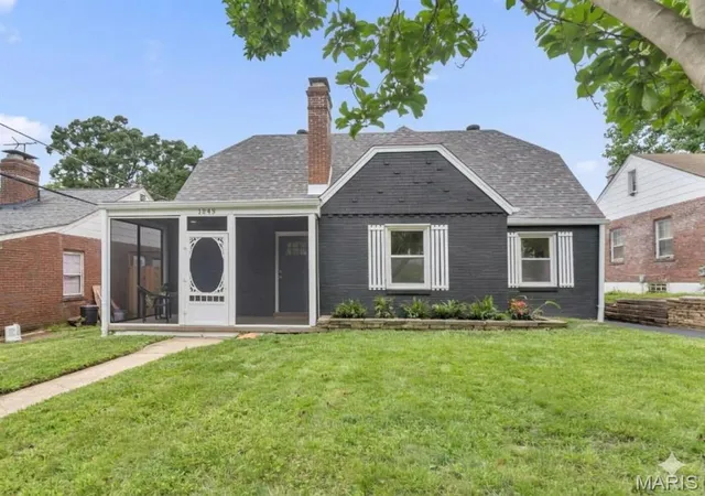 Single family home for sale at 1545 Moore Pl, Saint Louis, MO 63130 | MLS# MIS26044713