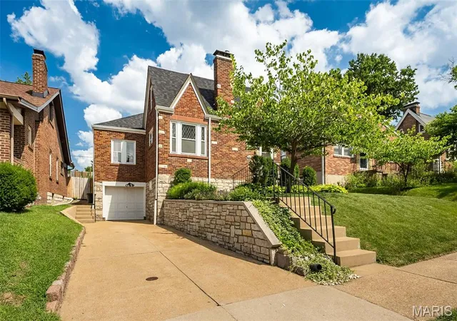 4th image of 1724 Mccready Ave, Saint Louis, MO 63117 | MLS# MIS26044724