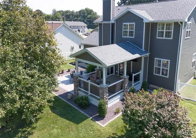 5th image of 407 Sunset Dr, Vandalia, IL 62471 | MLS# MIS26044731
