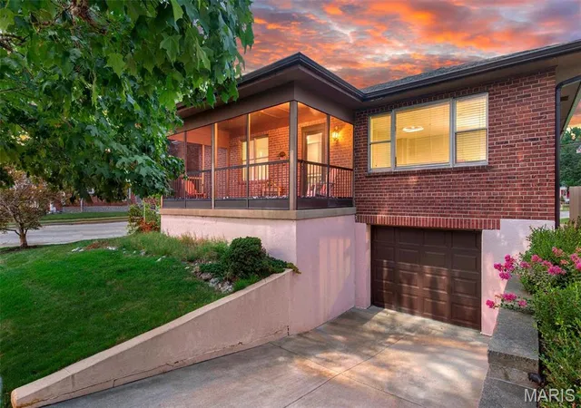 Photo 1 of Single family home for sale at 5451 Murdoch Ave, Saint Louis, MO 63109 | MLS# MIS26044754 | Listing updated on 2026-09-12