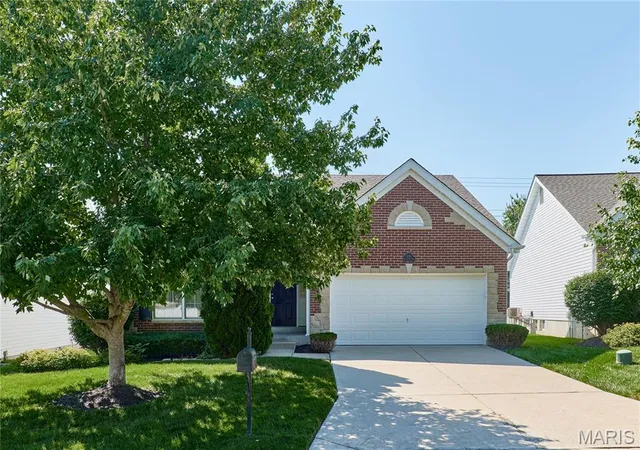 Photo 1 of Sale Pending at 556 Boulder River Dr, O Fallon, MO 63368 | MLS# MIS26044756 | Listing updated on 2026-08-31