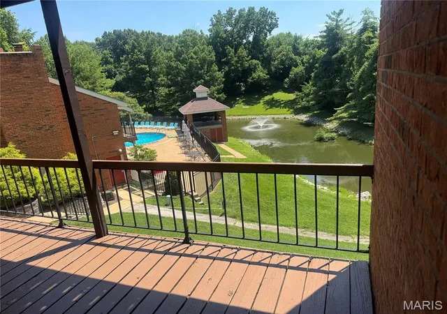 5th image of 1966 Hunting Lake Ct #201, Saint Louis, MO 63122 | MLS# MIS26044781