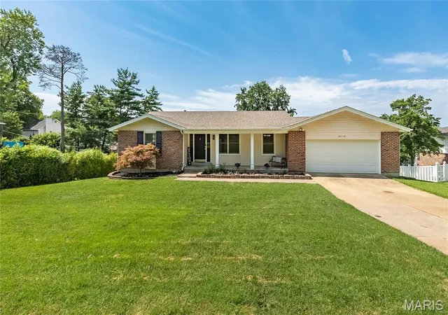 1st image of 12112 Greenwalk Dr, Saint Louis, MO 63146 | MLS# MIS26044793