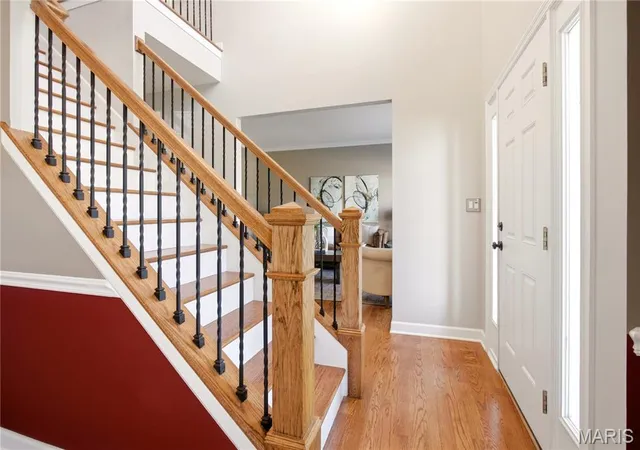 Photo 4 of Single family home for sale at 1290 Fenton Meadow Ct, Fenton, MO 63026 | MLS# MIS26044795 | Listing updated on 2026-10-10