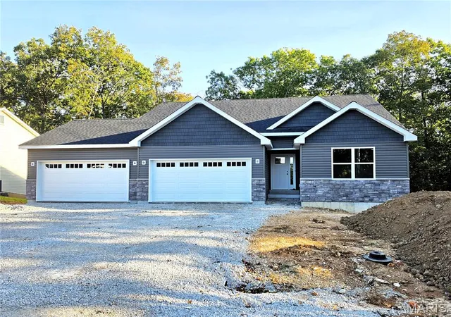Single family home for sale at 9840 Ridgecrest Dr, Hillsboro, MO 63050 | MLS# MIS26044799