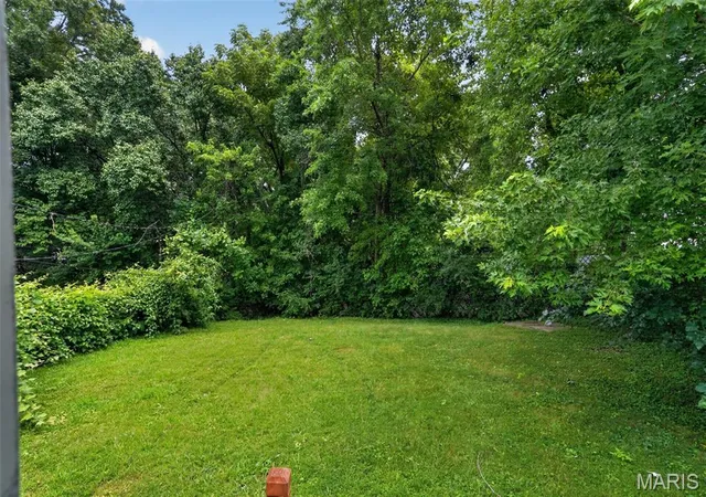 Photo 3 of Single family home for sale at 10308 Galloway Dr, Saint Louis, MO 63137 | MLS# MIS26044824 | Listing updated on 2026-08-26
