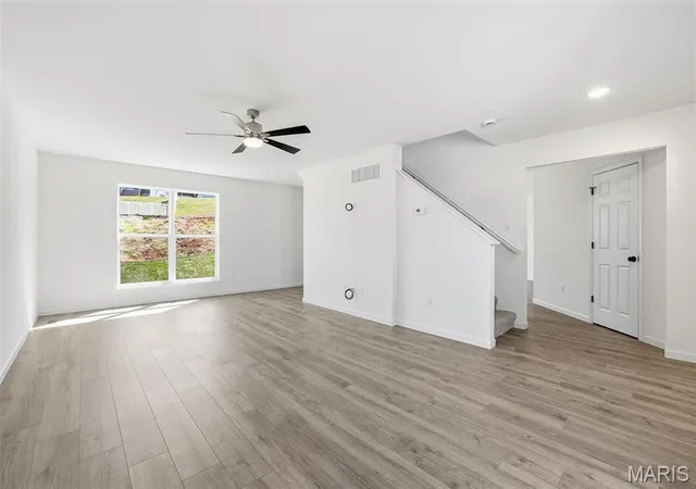3rd image of 1708 Martingale Ln, Eureka, MO 63025 | MLS# MIS26044872