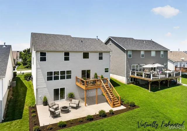 Photo 3 of Sale Pending at 302 Pecan Bluffs Dr, Wentzville, MO 63385 | MLS# MIS26044875 | Listing updated on 2026-09-01